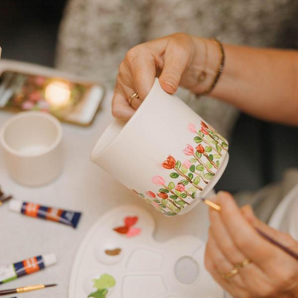 Kolibri Creatives | Verfpakket voor het schilderen van 12 bloempotten + succulenten | voor minimaal 4 personen | Ware kunstenaar