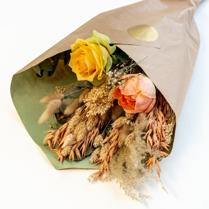 Bouquet Sunshine with Dried & Silk Flowers in yellow & natural colors | 55cm length