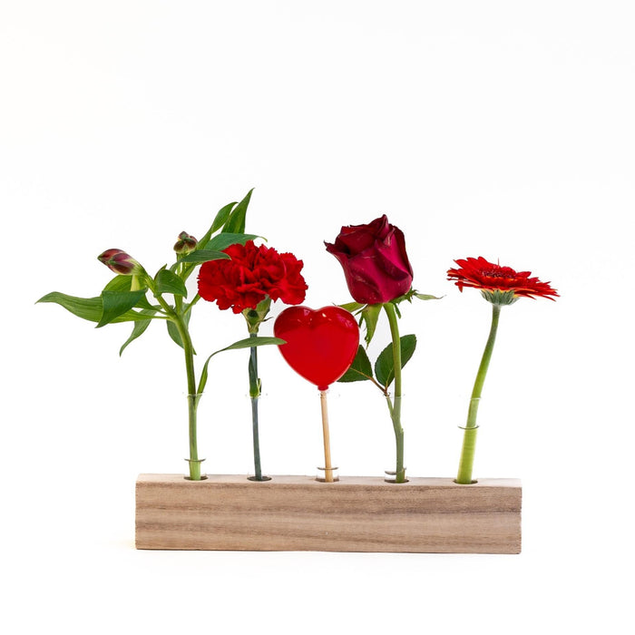 Letterbox Wood standard & Red Flowers | 25,5cm width x 35cm height