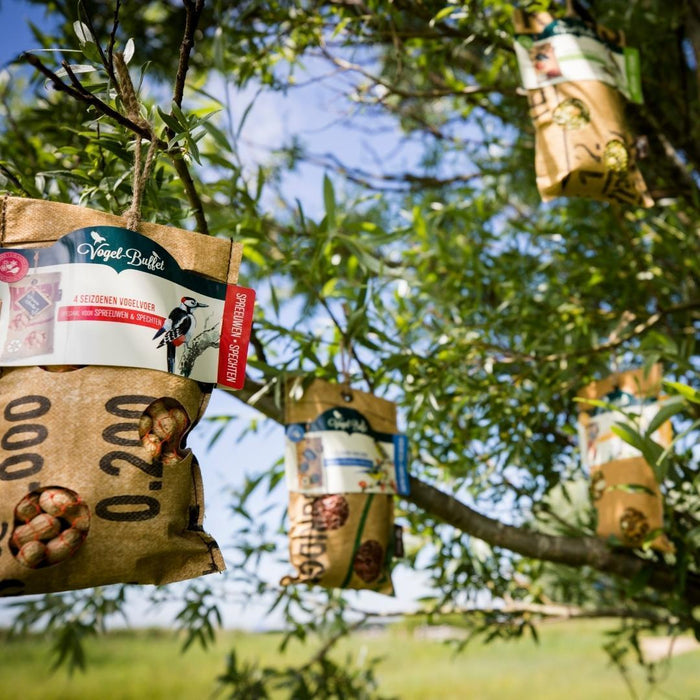 Bird-buffet | Rags feeder | 300 gram - Roodboorstjes & Vinken