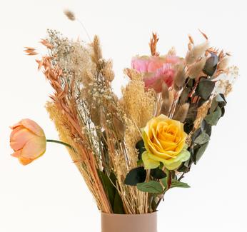 Bouquet Sunshine with Dried & Silk Flowers in yellow & natural colors | 55cm length