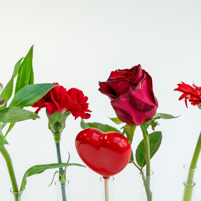 Letterbox Wood standard & Red Flowers | 25,5cm width x 35cm height